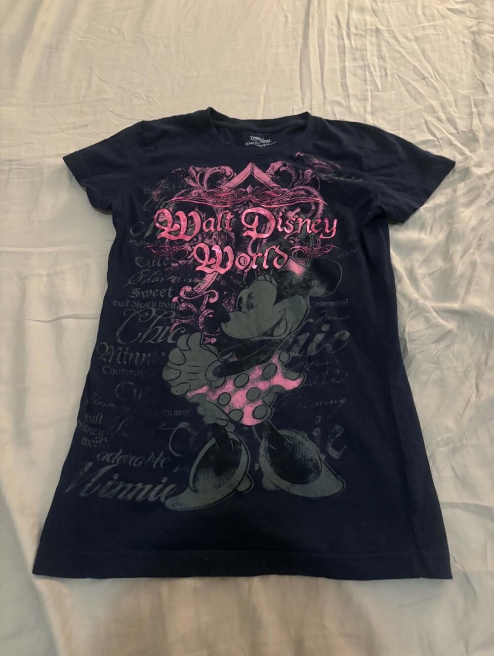 Walt Disney World Disneyland Minnie Mouse Short Sleeve Shirt, Women's Large